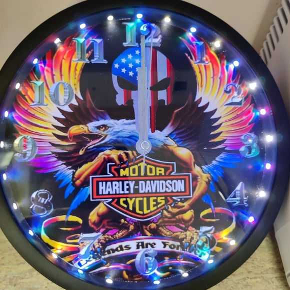COPY - Harley Davidson clock - Picture 5 of 14